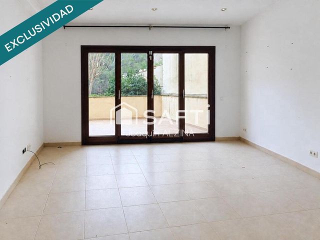 3 quarto Apartamento para venda em Es Mercadal com garagem - 330 000 € (Ref: 10005305)