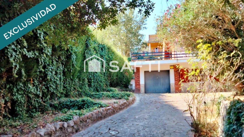 4 chambre Villa/Maison à vendre à Piera avec piscine garage - 275 000 € (Ref: 10005306)