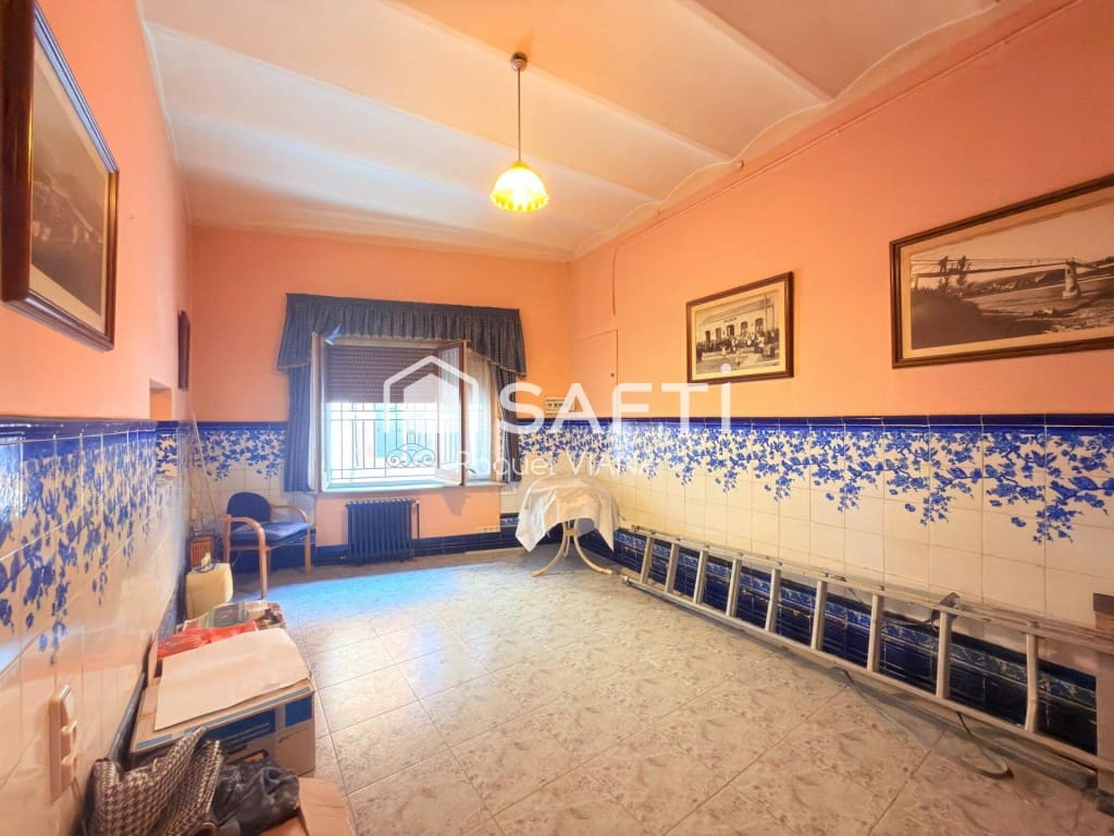 3 bedroom Finca/Country House for sale in Sant Andreu de la Barca - € 240,000 (Ref: 10005307)