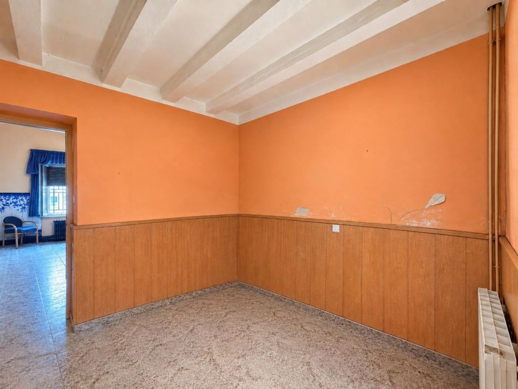 3 bedroom Finca/Country House for sale in Sant Andreu de la Barca - € 240,000 (Ref: 10005307)