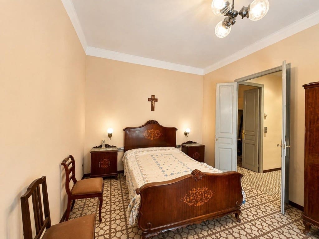 3 bedroom Finca/Country House for sale in Sant Andreu de la Barca - € 240,000 (Ref: 10005307)