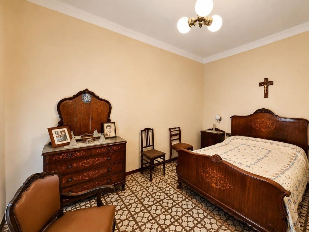 3 bedroom Finca/Country House for sale in Sant Andreu de la Barca - € 240,000 (Ref: 10005307)
