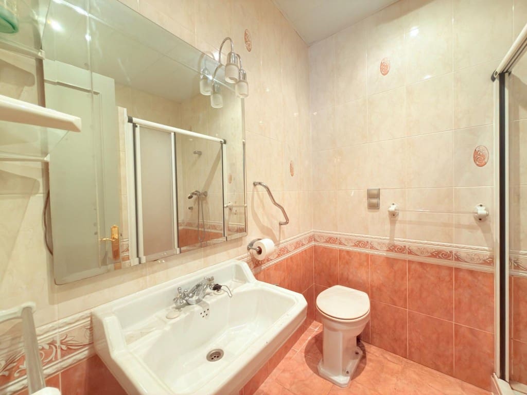 3 bedroom Finca/Country House for sale in Sant Andreu de la Barca - € 240,000 (Ref: 10005307)