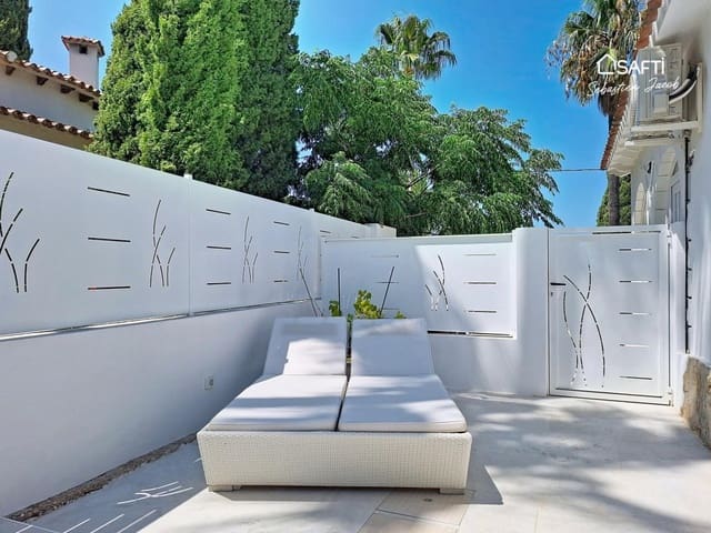 2 soveværelse Villa til salg i El Montgó, Dénia med swimmingpool garage - € 679.000 (Ref: 10005308)