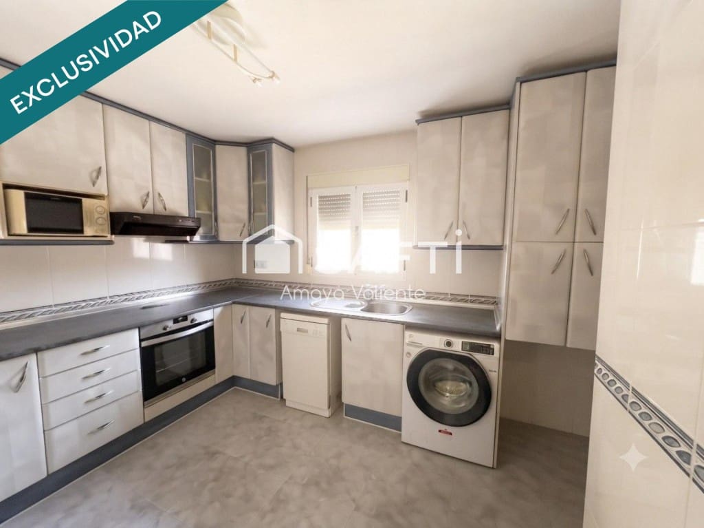 7 chambre Villa/Maison Mitoyenne à vendre à Andorra - 160 000 € (Ref: 10005309)