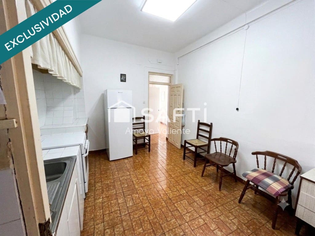 7 chambre Villa/Maison Mitoyenne à vendre à Andorra - 160 000 € (Ref: 10005309)