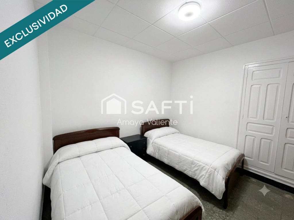 7 chambre Villa/Maison Mitoyenne à vendre à Andorra - 160 000 € (Ref: 10005309)