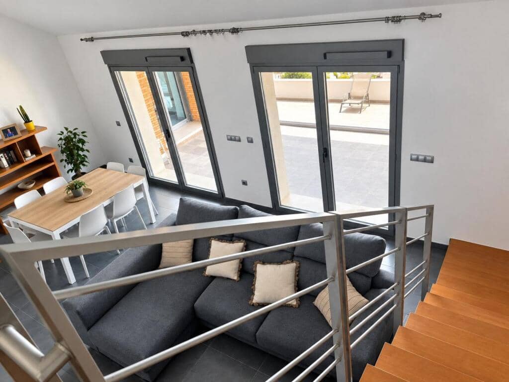4 Zimmer Villa zu verkaufen in Almansa mit Pool Garage - 495.000 € (Ref: 10008825)