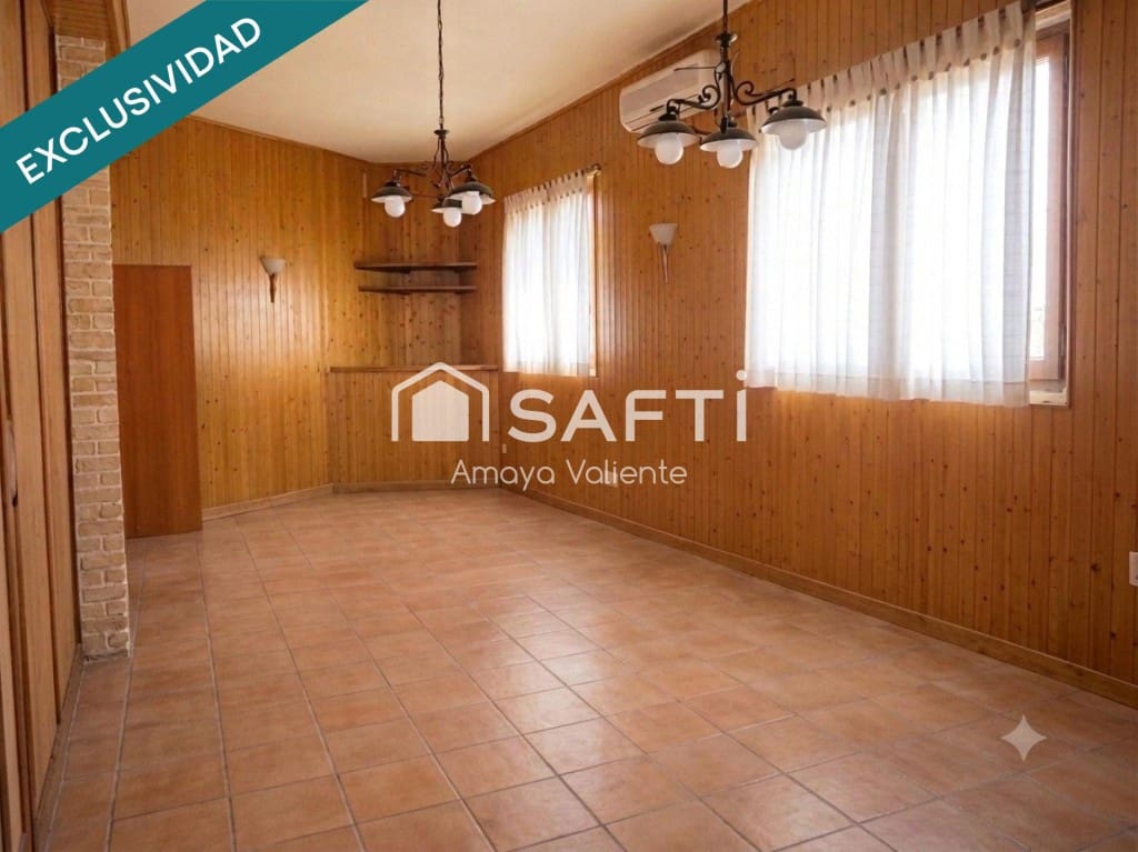5 Zimmer Villa zu verkaufen in Andorra mit Pool Garage - 260.000 € (Ref: 10008826)