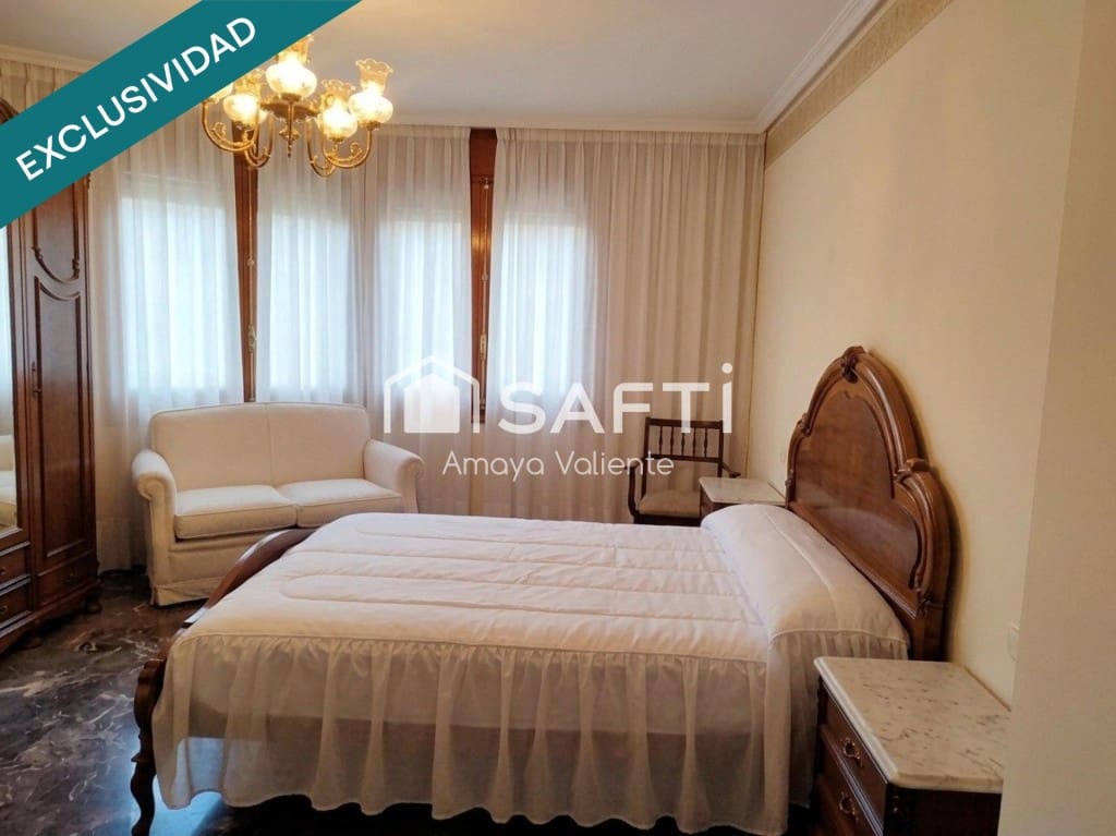 5 Zimmer Villa zu verkaufen in Andorra mit Pool Garage - 260.000 € (Ref: 10008826)
