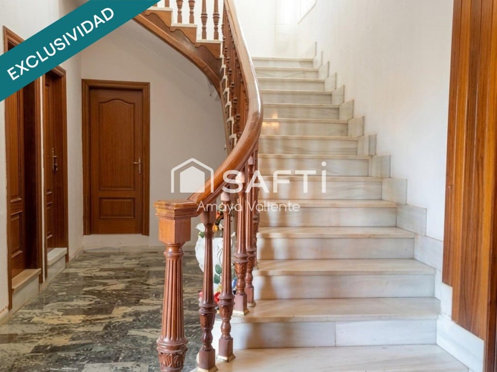 5 Zimmer Villa zu verkaufen in Andorra mit Pool Garage - 260.000 € (Ref: 10008826)