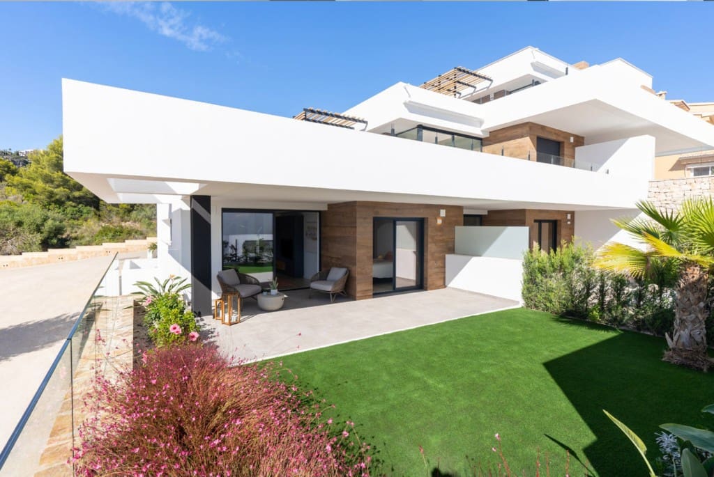 3 bedroom Apartment for sale in Cumbre del Sol with pool - € 612,000 (Ref: 10008828)