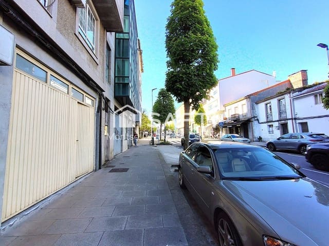 Commercial for rent in Santiago de Compostela - € 400 (Ref: 10011183)