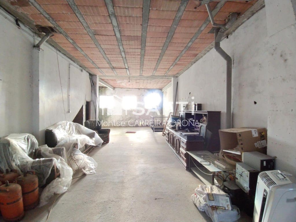 Commercial for rent in Santiago de Compostela - € 400 (Ref: 10011183)
