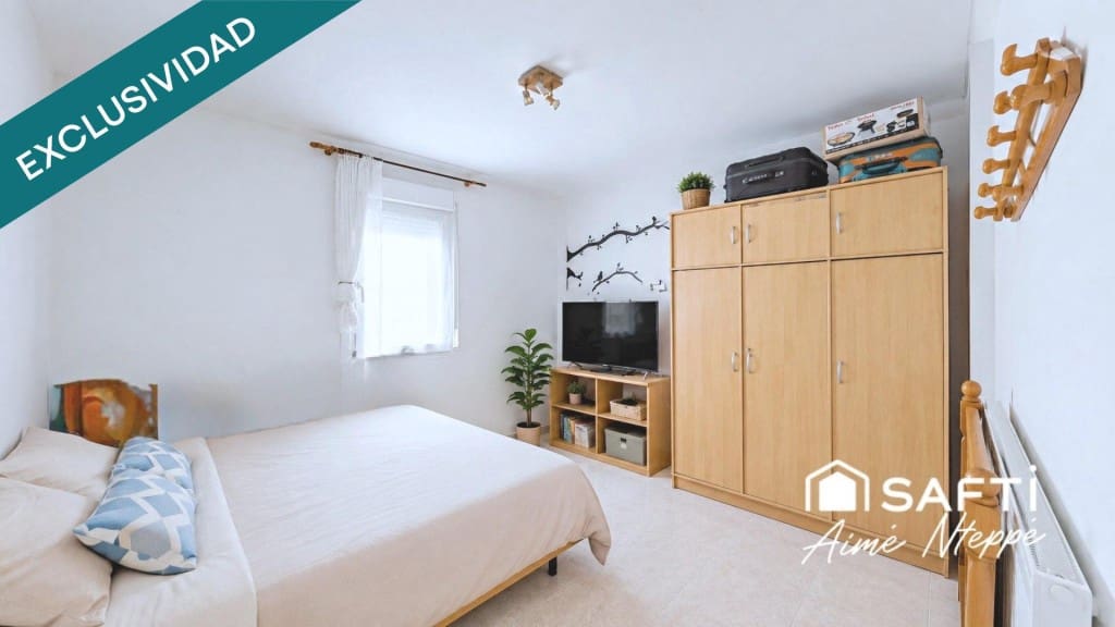 4 sypialnia Apartament na sprzedaż w Miasto Girona - 250 000 € (Ref: 10011184)