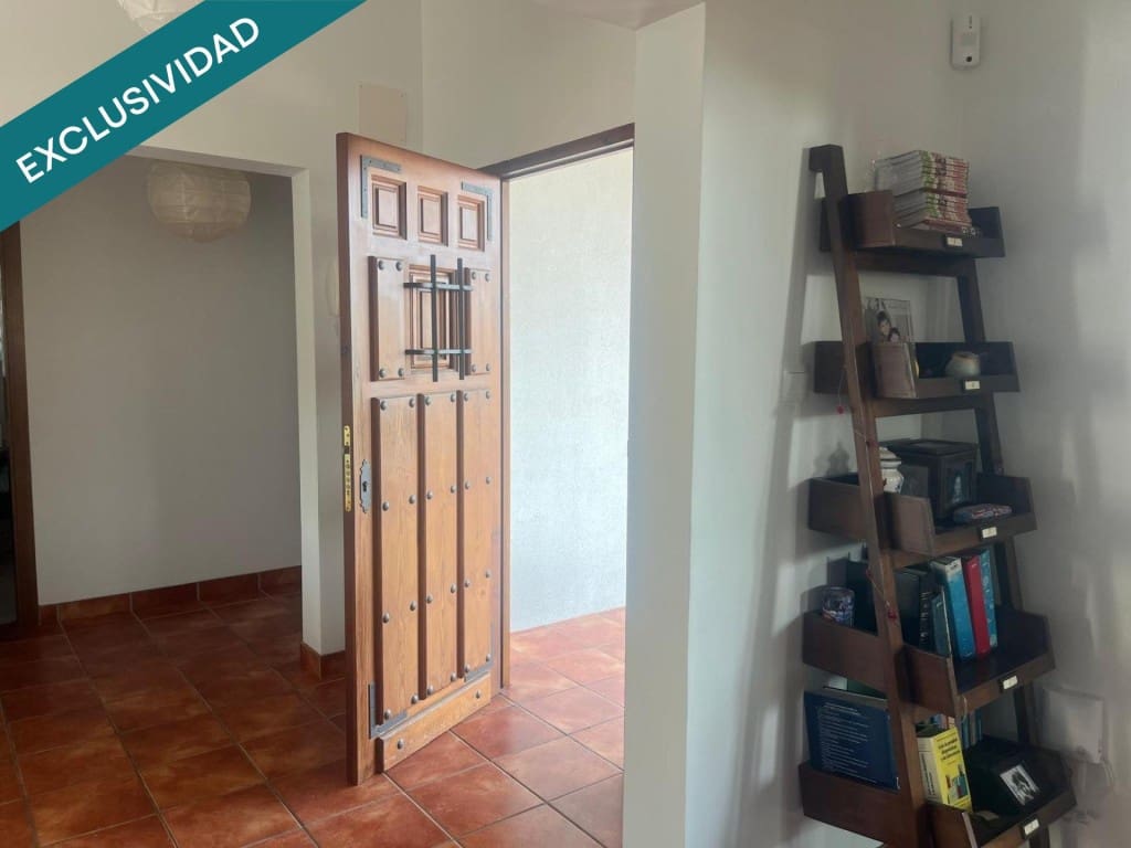 3 bedroom Villa for sale in Borriol with pool garage - € 314,800 (Ref: 10011186)