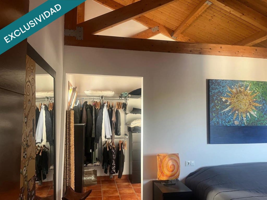 3 bedroom Villa for sale in Borriol with pool garage - € 314,800 (Ref: 10011186)