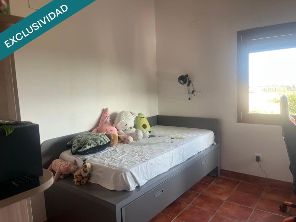3 bedroom Villa for sale in Borriol with pool garage - € 314,800 (Ref: 10011186)