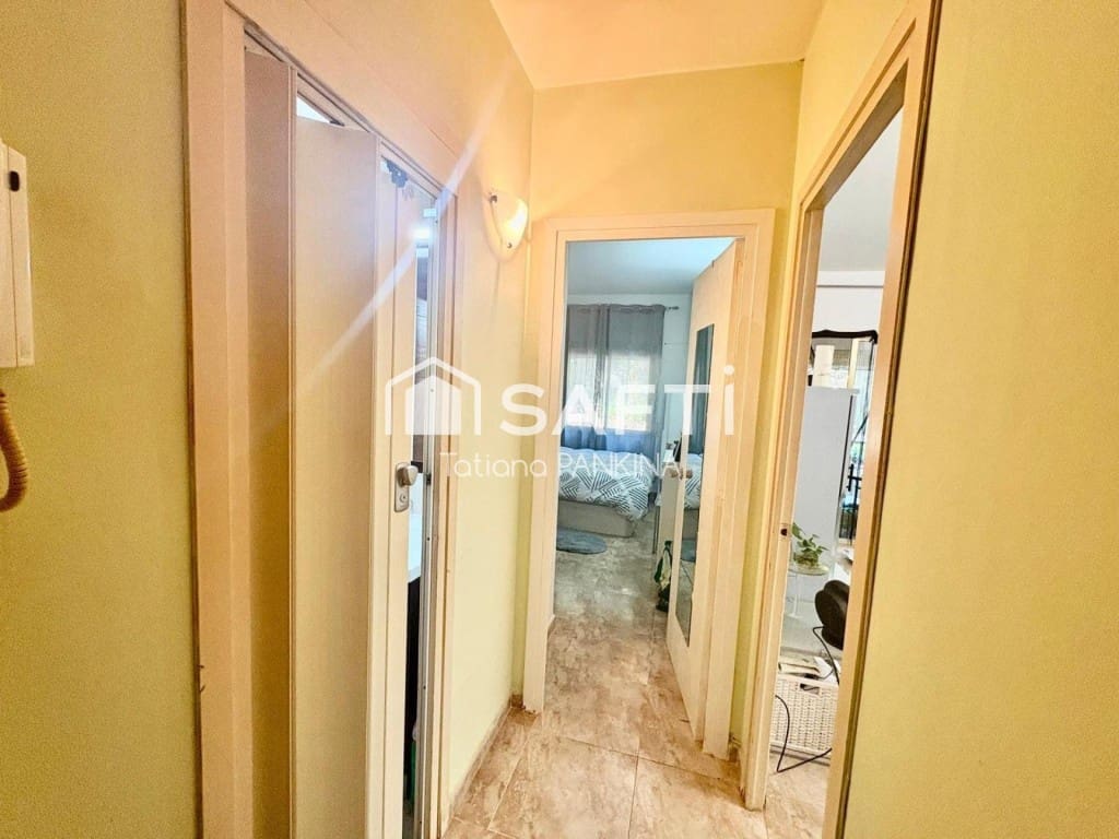 1 bedroom Apartment for sale in Lloret de Mar with pool - € 117,000 (Ref: 10011187)