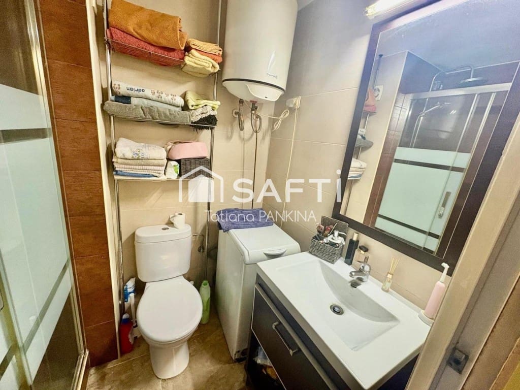 1 bedroom Apartment for sale in Lloret de Mar with pool - € 117,000 (Ref: 10011187)