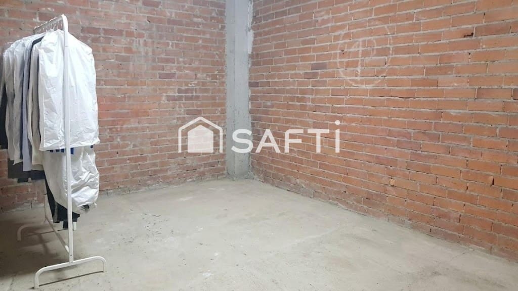 Kommersiell til salgs i Martorell - € 155 500 (Ref: 10011189)