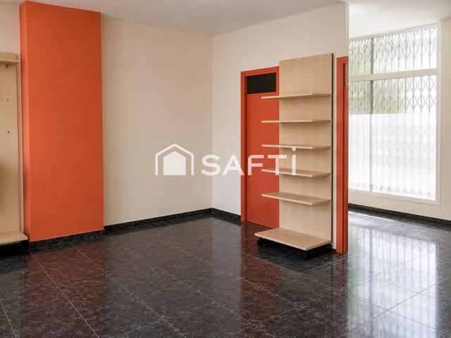 Kommersiell til salgs i Martorell - € 155 500 (Ref: 10011189)