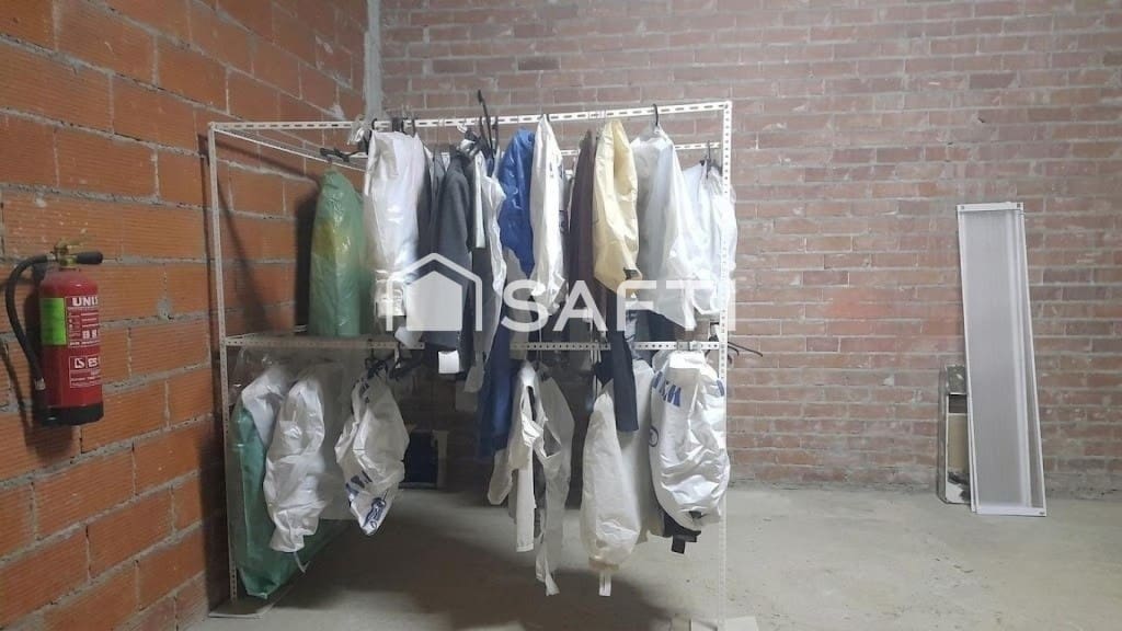 Kommersiell til salgs i Martorell - € 155 500 (Ref: 10011189)