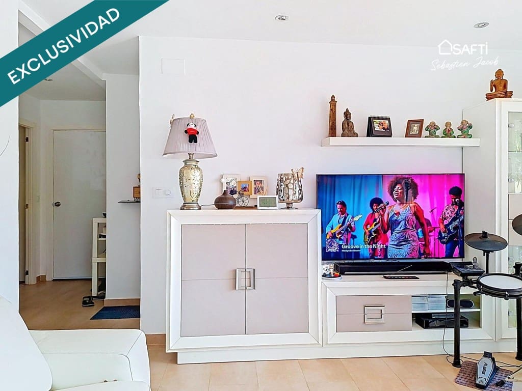 2 bedroom Apartment for sale in Denia - € 230,000 (Ref: 10011190)
