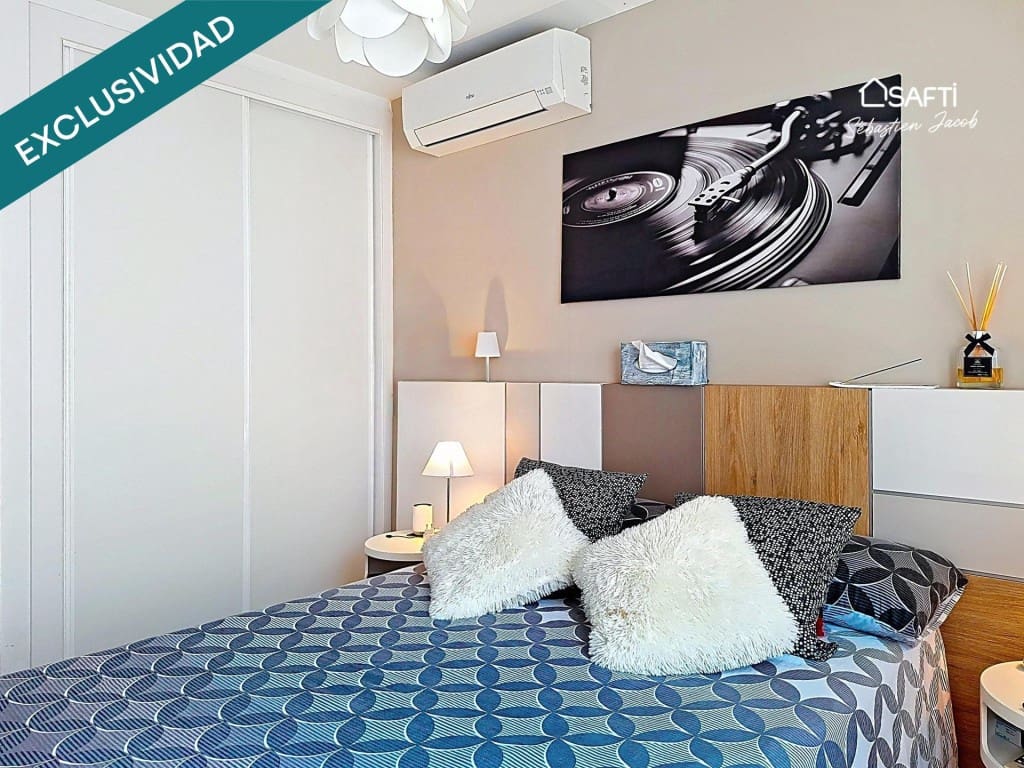 2 bedroom Apartment for sale in Denia - € 230,000 (Ref: 10011190)