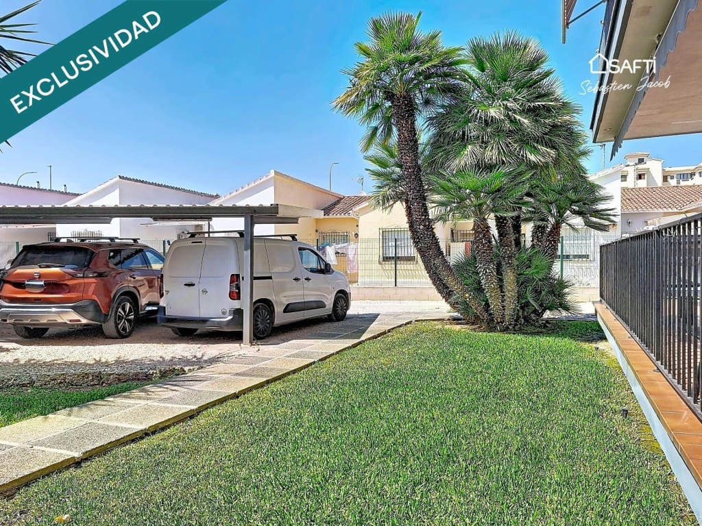 2 bedroom Apartment for sale in Denia - € 230,000 (Ref: 10011190)