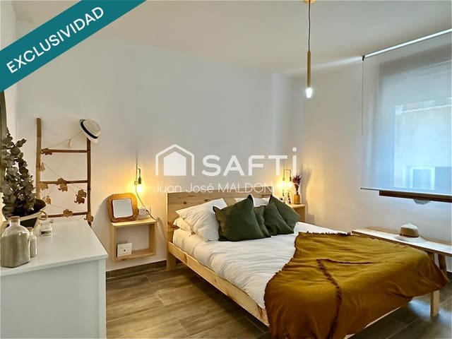 Chalet de 5 habitaciones en Benicarló en venta - 240.000 € (Ref: 10013038)