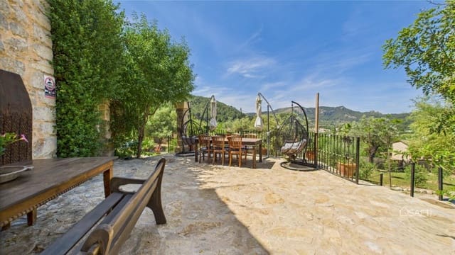 4 soveværelse Finca/Landehus til salg i Andratx med swimmingpool - € 2.400.000 (Ref: 10013040)