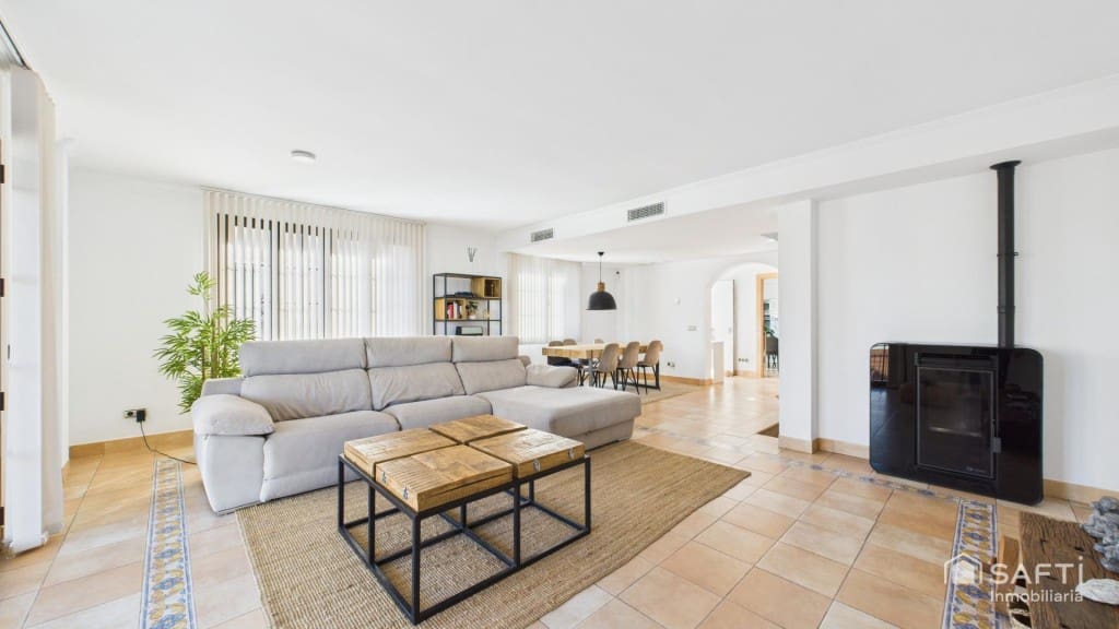 3 sovrum Villa till salu i Puig de Ros med pool - 889 000 € (Ref: 10013043)