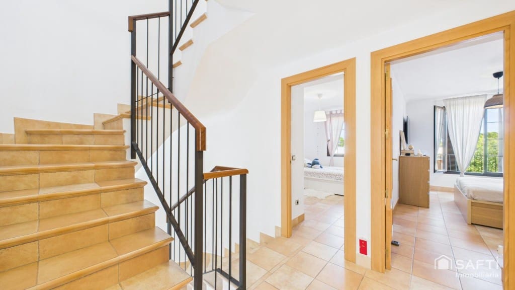 3 sovrum Villa till salu i Puig de Ros med pool - 889 000 € (Ref: 10013043)