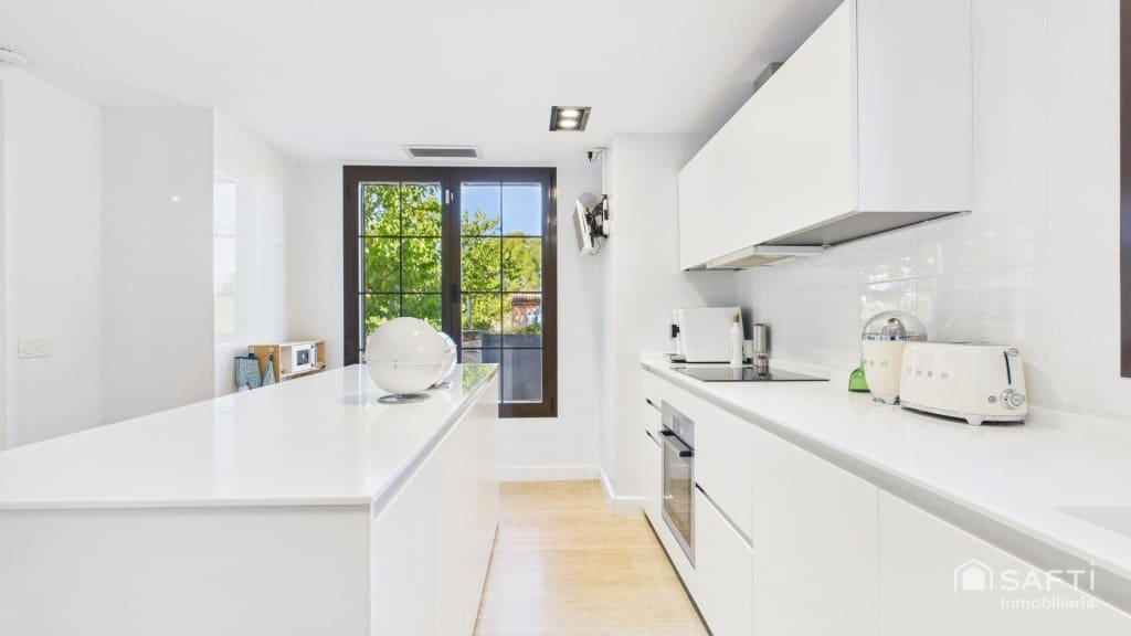 3 makuuhuone Huvila myytävänä paikassa Puig de Ros - 1 350 000 € (Ref: 10013044)