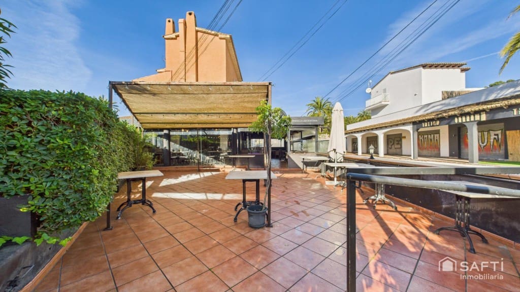 Comercial para venda em Calvia - 99 000 € (Ref: 10013050)