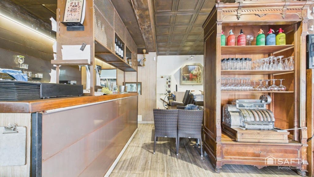 Comercial para venda em Calvia - 99 000 € (Ref: 10013050)