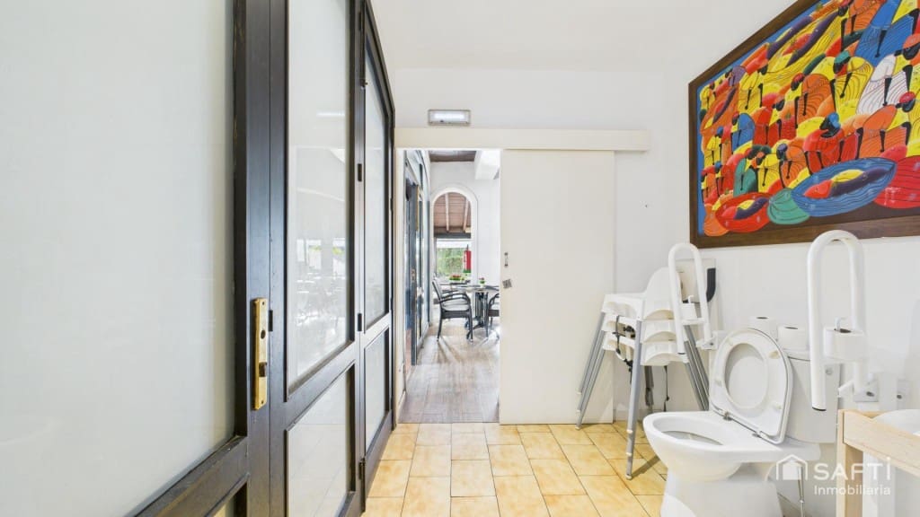 Comercial para venda em Calvia - 99 000 € (Ref: 10013050)