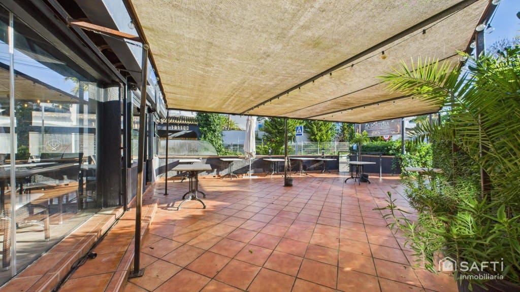 Comercial para venda em Calvia - 99 000 € (Ref: 10013050)