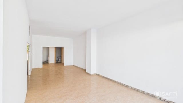 Commercieel te koop in Santa Ponsa, Calvià - € 149.000 (Ref: 10013052)