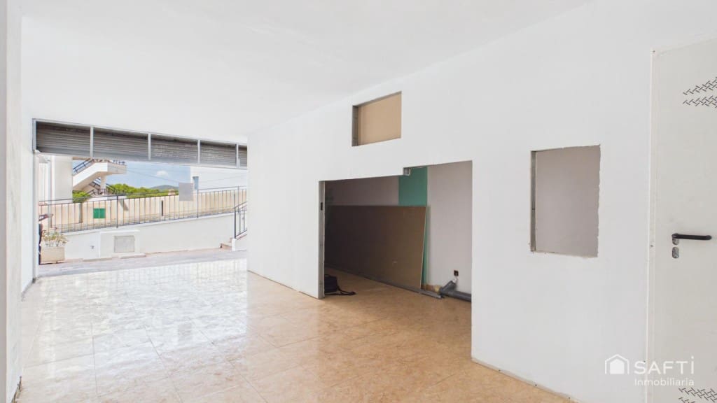 Commercieel te koop in Calvia - € 149.000 (Ref: 10013052)