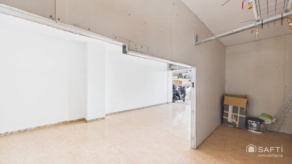 Commercieel te koop in Calvia - € 149.000 (Ref: 10013052)