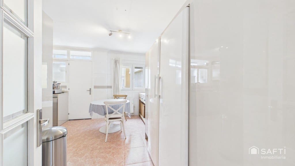 4 slaapkamer Penthouse te koop in Palma de Mallorca - € 799.000 (Ref: 10013053)