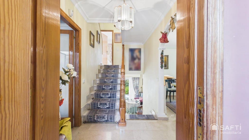 Adosado de 4 habitaciones en Cas Catala en venta con piscina - 1.300.000 € (Ref: 10013054)