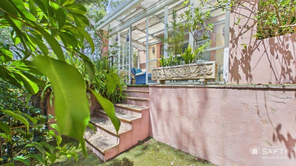 Adosado de 4 habitaciones en Cas Catala en venta con piscina - 1.300.000 € (Ref: 10013054)