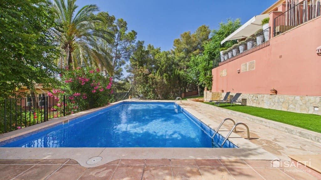 Adosado de 4 habitaciones en Cas Catala en venta con piscina - 1.300.000 € (Ref: 10013054)