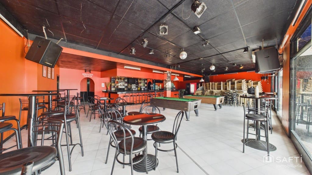 Commercial for sale in Costa de la Calma - € 495,000 (Ref: 10013055)