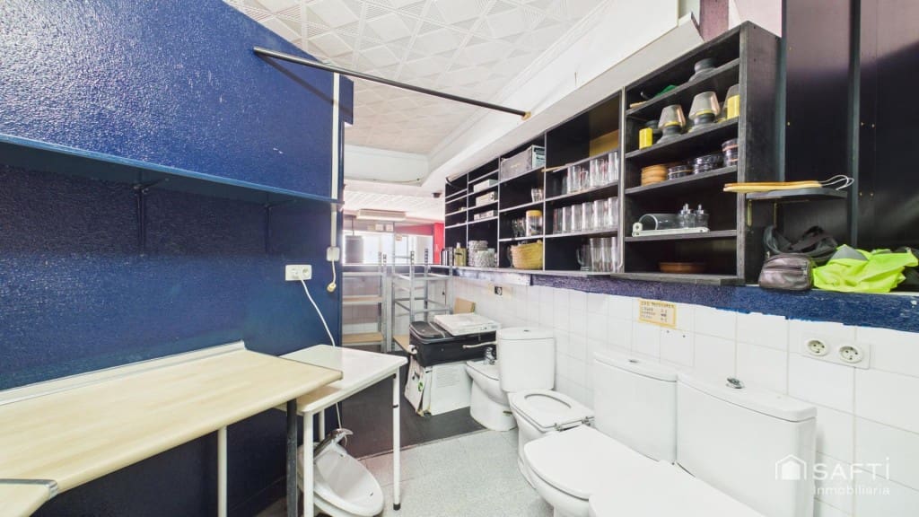 Commercial for sale in Costa de la Calma - € 495,000 (Ref: 10013055)
