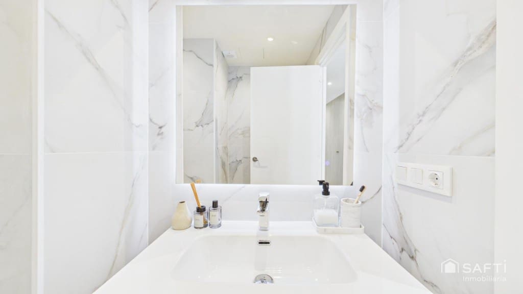 1 quarto Apartamento para venda em Calvia - 310 000 € (Ref: 10013056)
