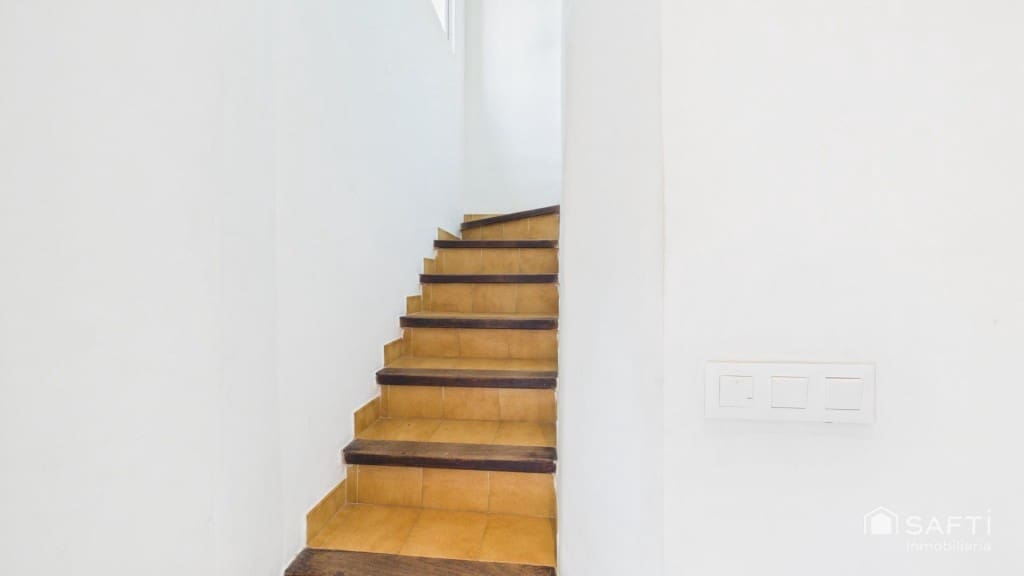 4 chambre Finca/Maison de Campagne à vendre à Bunyola avec piscine garage - 1 150 000 € (Ref: 10013057)
